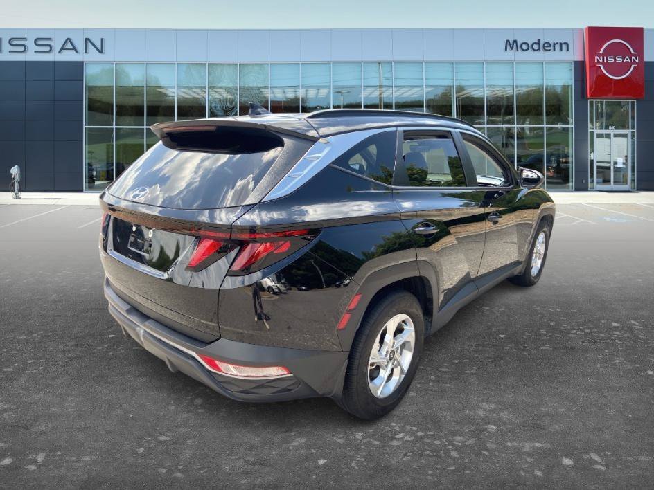 Used 2024 Black Pearl Hyundai SEL image 5
