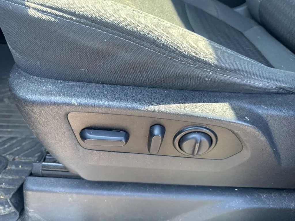 Used 2021 Gray Chevrolet RST image 9