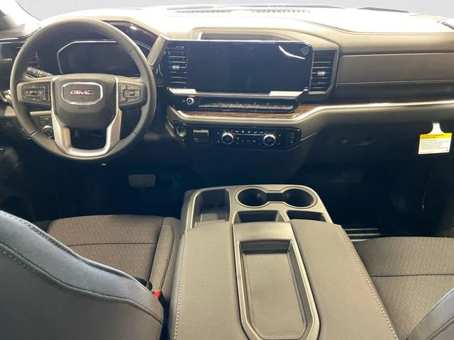 New 2026  GMC SLE image 11