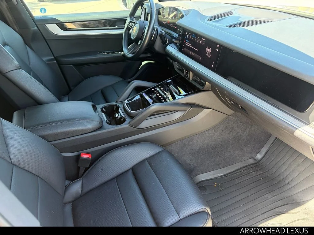 Used 2024 Silver Porsche Base image 32