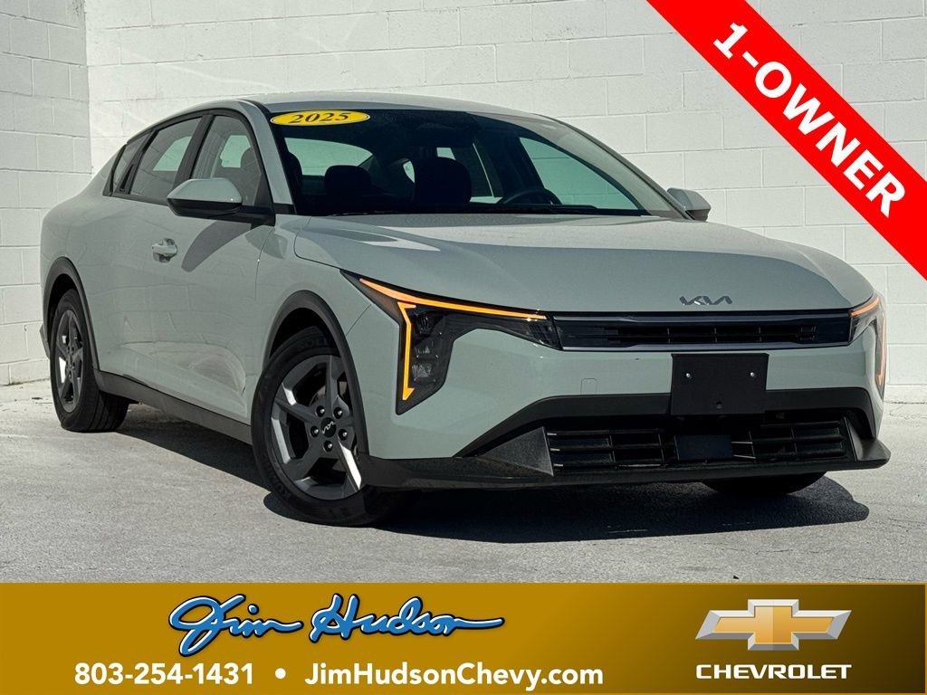2025 Kia K4 LXS FWD