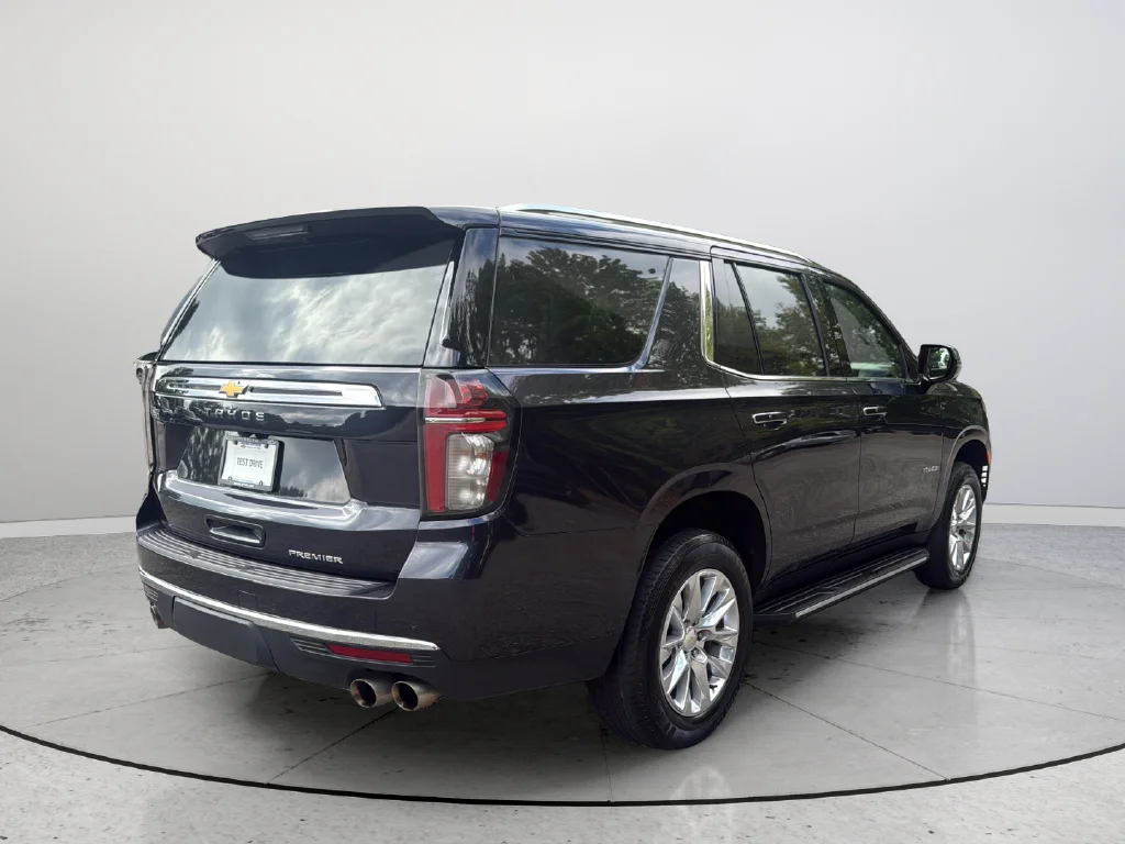 Used 2024 Gray Chevrolet Premier image 6