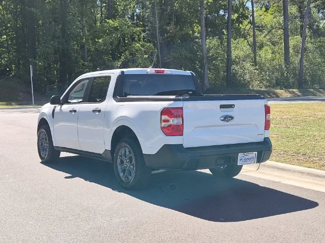 Used 2024 White Ford XLT image 11