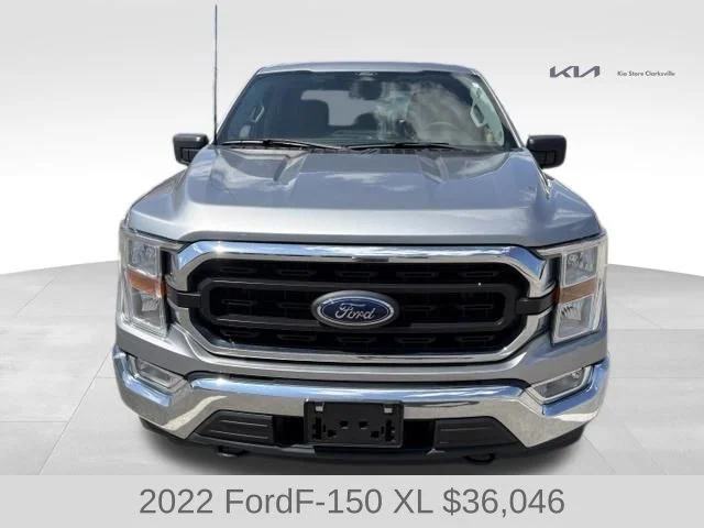 Used 2022  Ford XL image 3