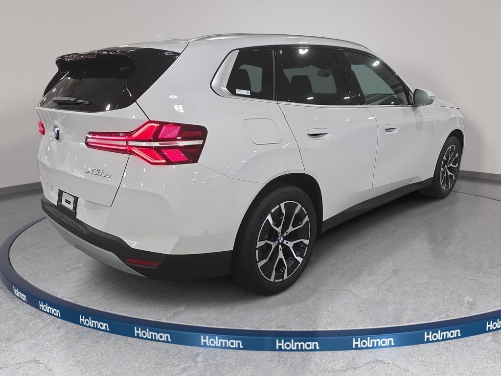 Used 2026 Mineral White Metallic BMW 30 xDrive image 5