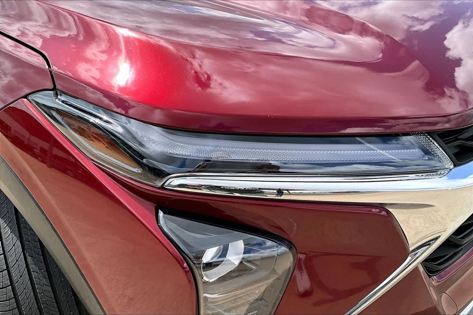 Used 2025 Crimson Metallic Chevrolet LT image 26