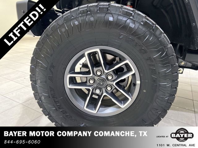 Used 2025 Gray Jeep Mojave X image 31
