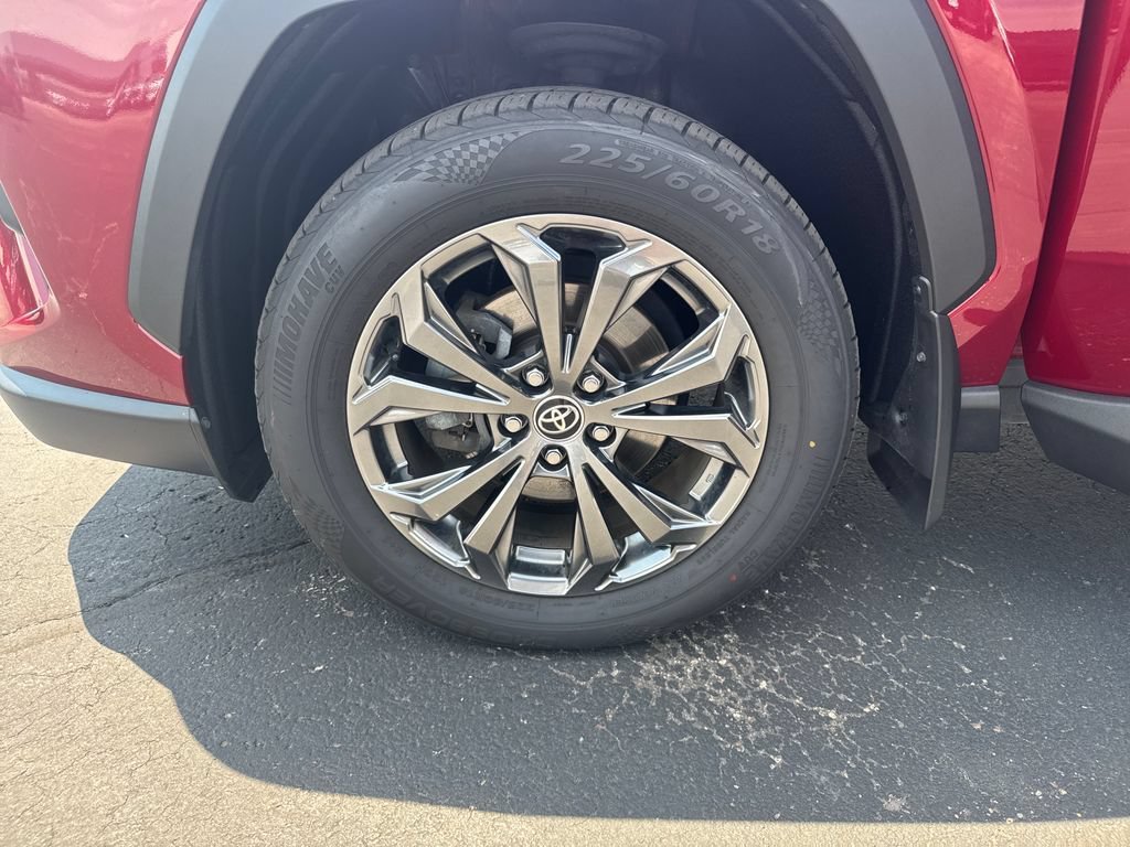 Used 2022 Red Toyota Limited image 26