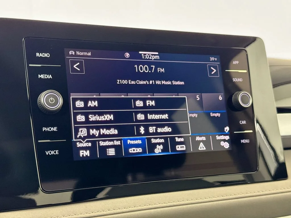 2026 Volkswagen Taos SE - Photo 29
