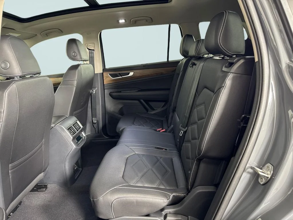 New 2026 Gray Volkswagen 2.0T SE w/Technology image 13