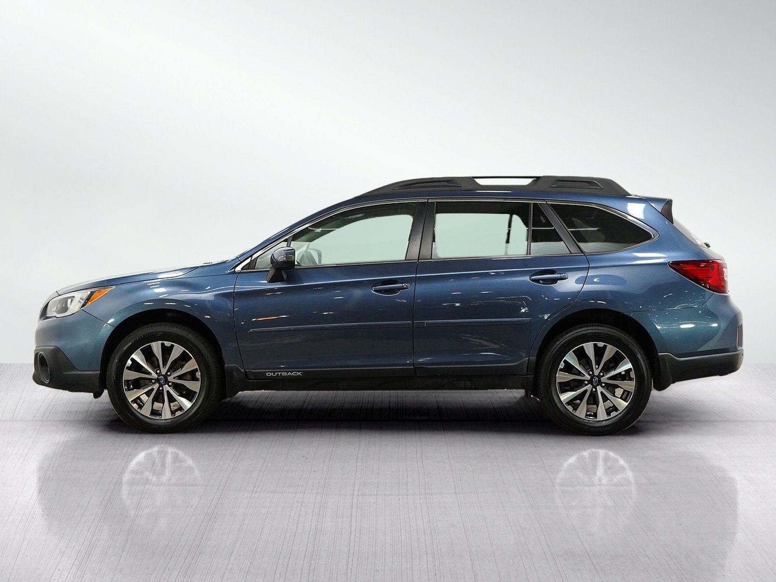 Used 2017 Subaru Outback Limited with VIN 4S4BSANC6H3266544 for sale in Burnsville, Minnesota