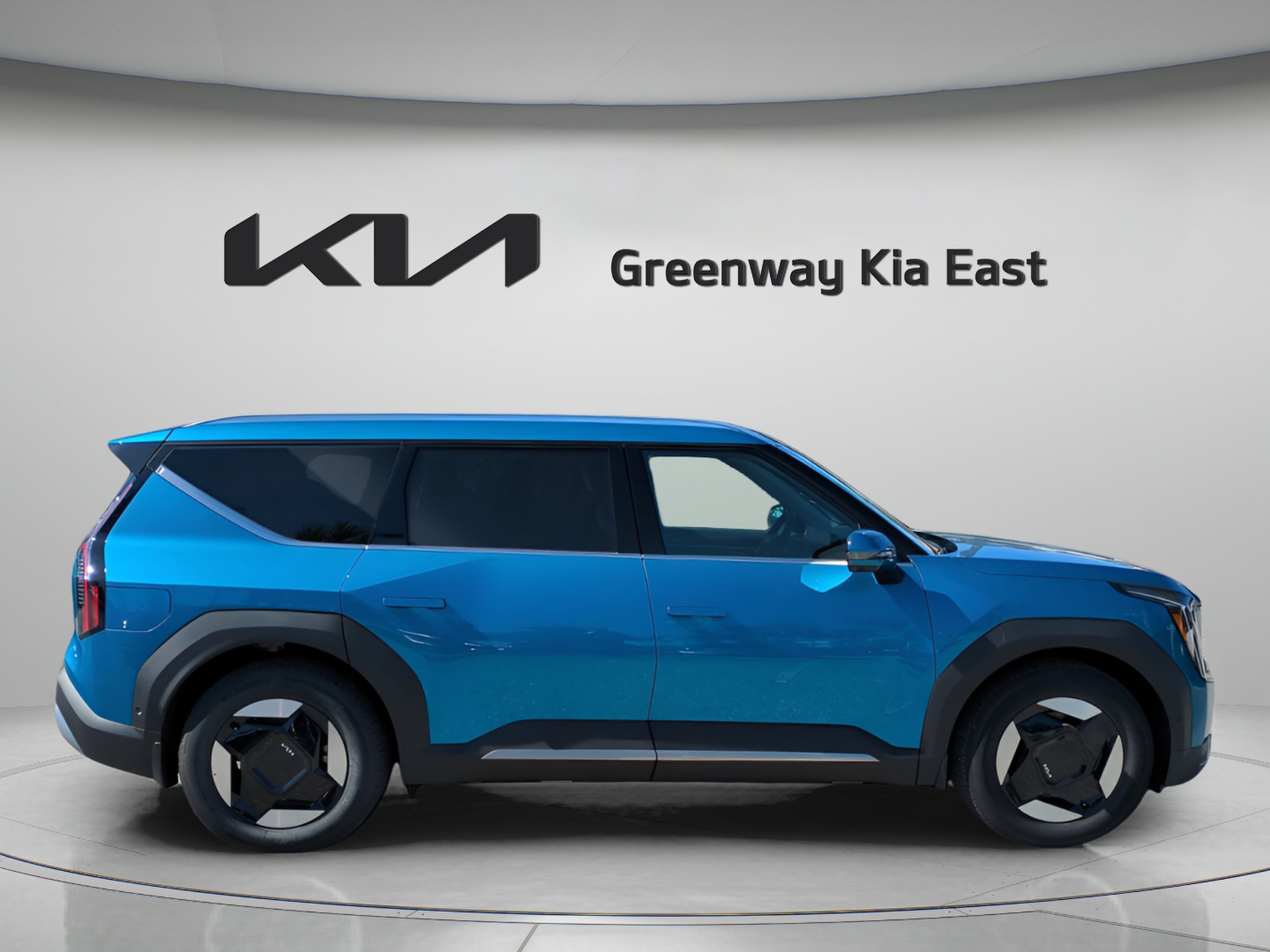 New 2026 Ocean Blue Kia Wind AWD image 5