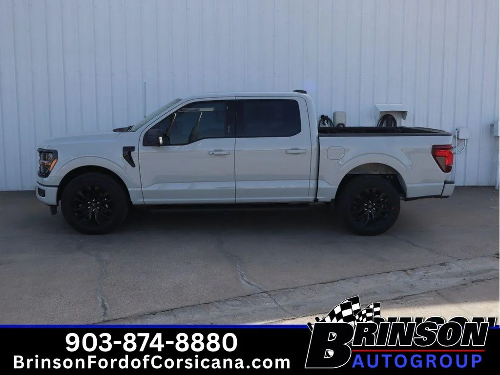 New 2026 Avalanche Ford XLT image 3