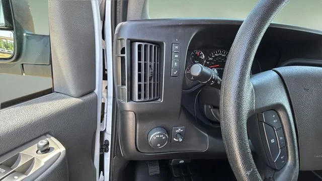 Used 2024 Summit White Chevrolet WT image 21