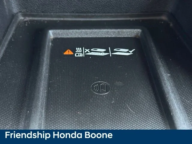 Used 2018 Beige Chevrolet Premier image 29