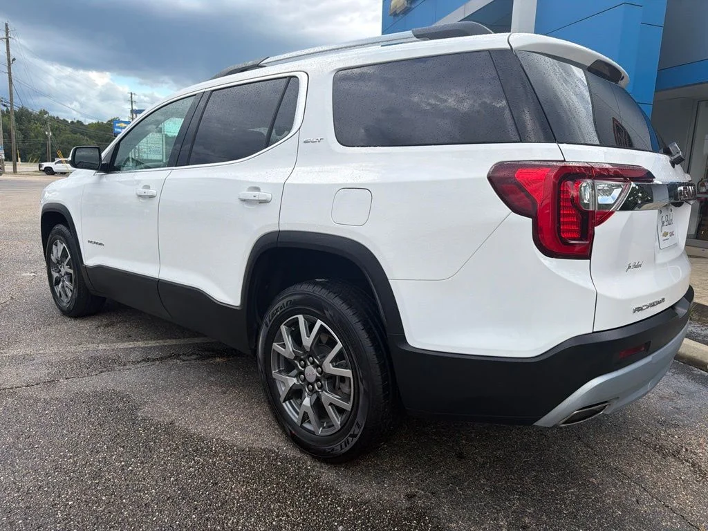 Used 2023 Summit White GMC SLT image 3