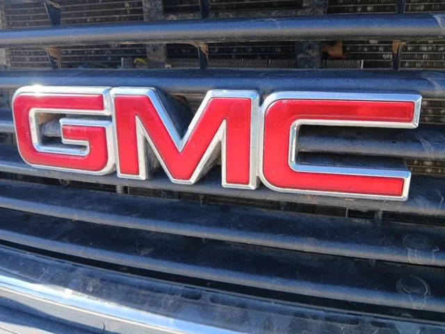 Used 2016 White GMC Work Van image 21