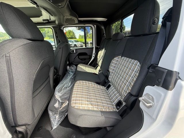 New 2026 Bright White Clear-Coat Exterior Paint Jeep 85th Anniversary Edition image 22