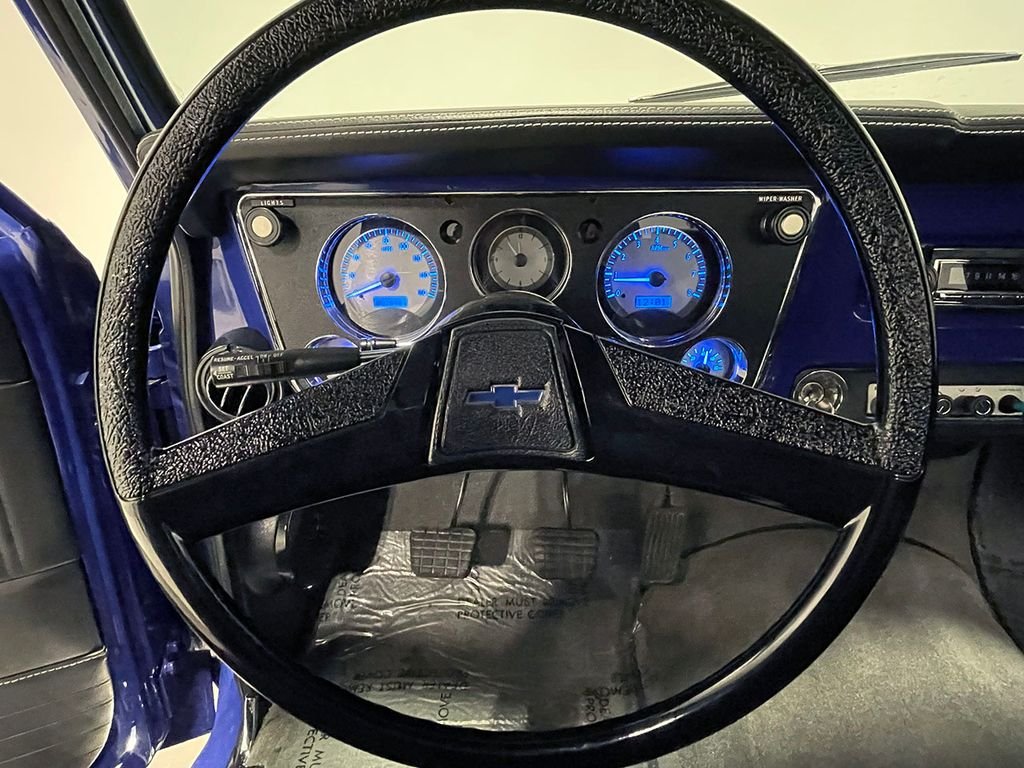 Used 1968  Chevrolet  image 71