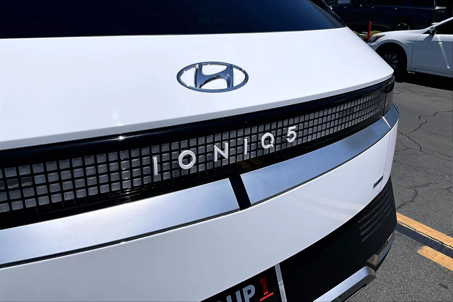 Used 2022 Atlas White Hyundai SEL image 30