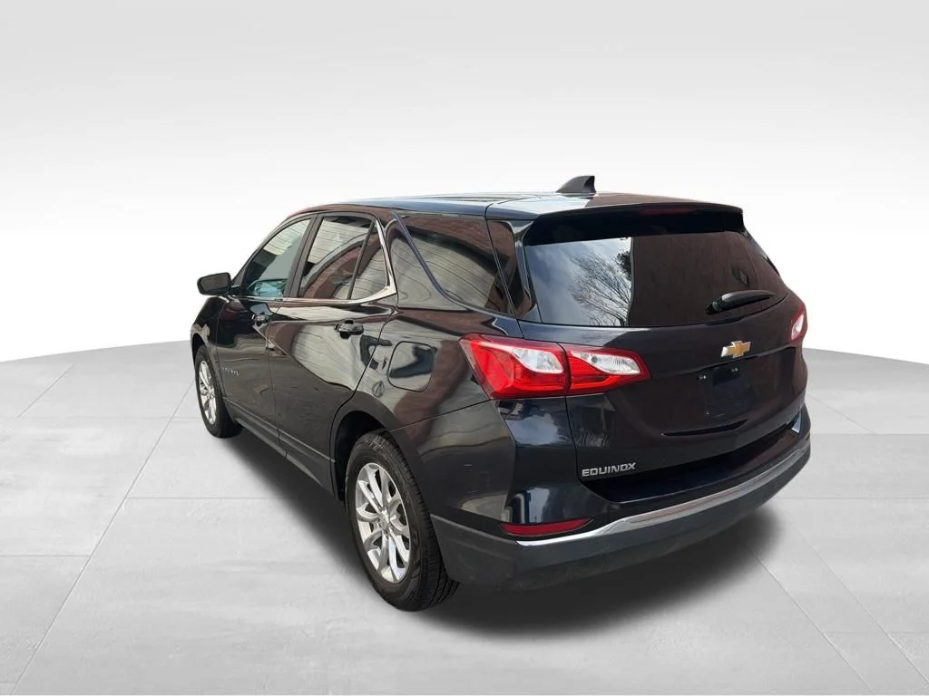 Used 2021 Blue Chevrolet LT image 3