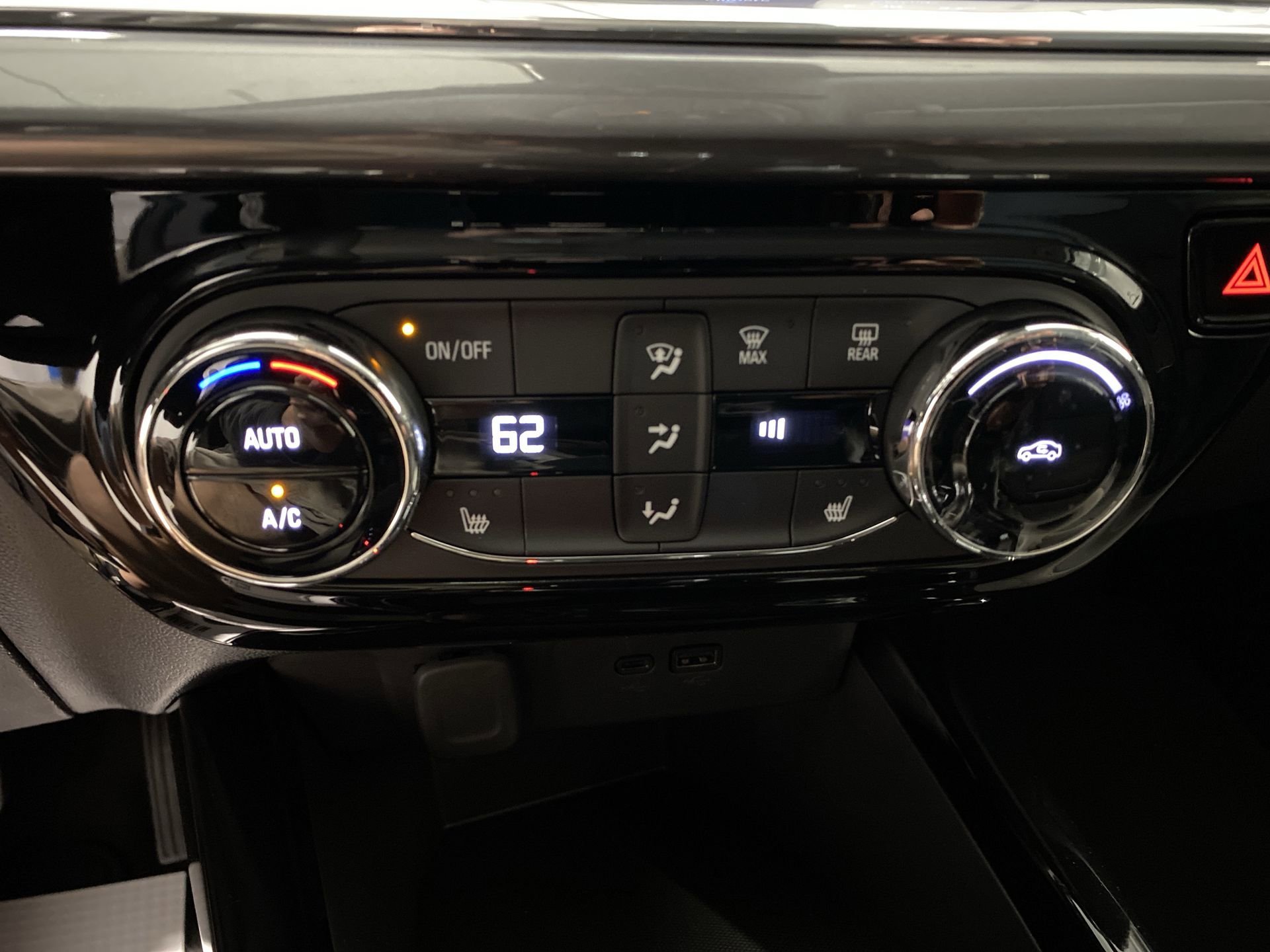 2026 Chevrolet Trax Activ - Photo 17