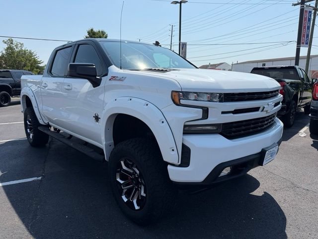 Used 2020 SUMMIT WHITE Chevrolet RST image 1