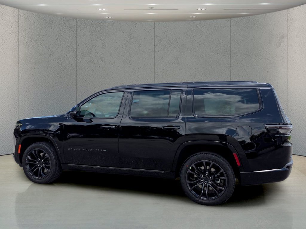 New 2026 High Gloss Black Exterior Paint Jeep Summit Reserve image 8