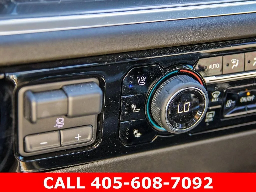 2025 Chevrolet Silverado 3500 HD High Country - Photo 42
