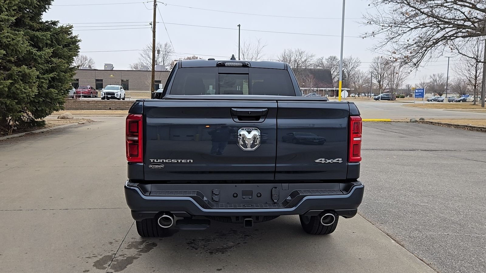 New 2026 Forged Blue Metallic Exterior Paint RAM Tungsten image 36