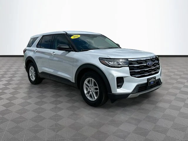 Certified Used 2026 White Ford Active image 3