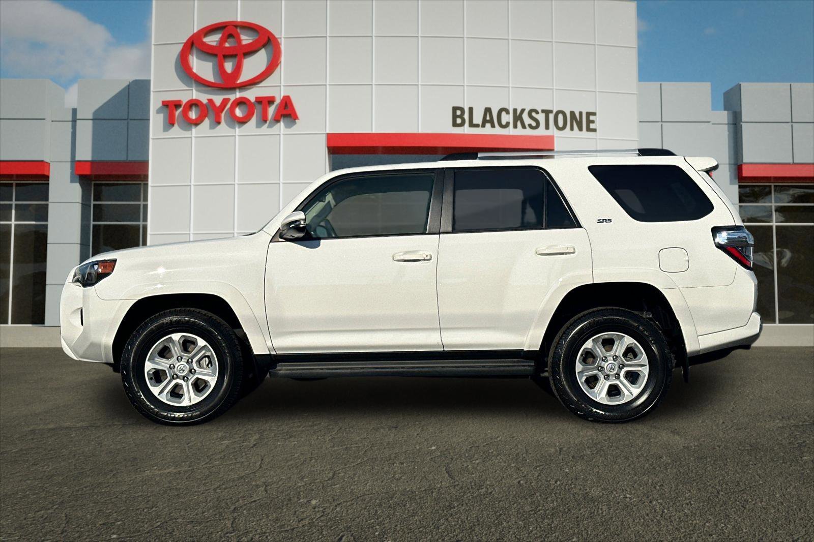 2024 Toyota 4Runner SR5 Premium - Photo 6