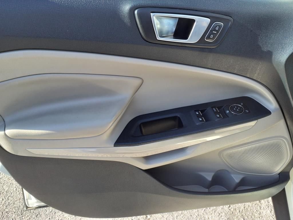 Used 2020 White Ford Titanium image 10