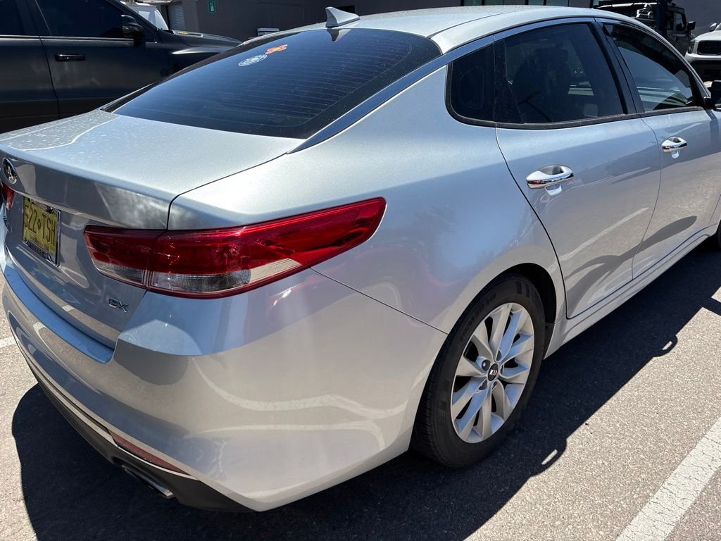 Used 2016 Silver Kia EX image 22