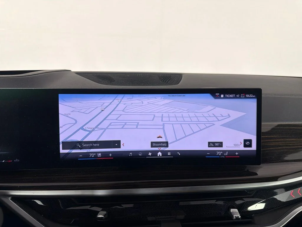 Certified Used 2024 White BMW xDrive40i image 30