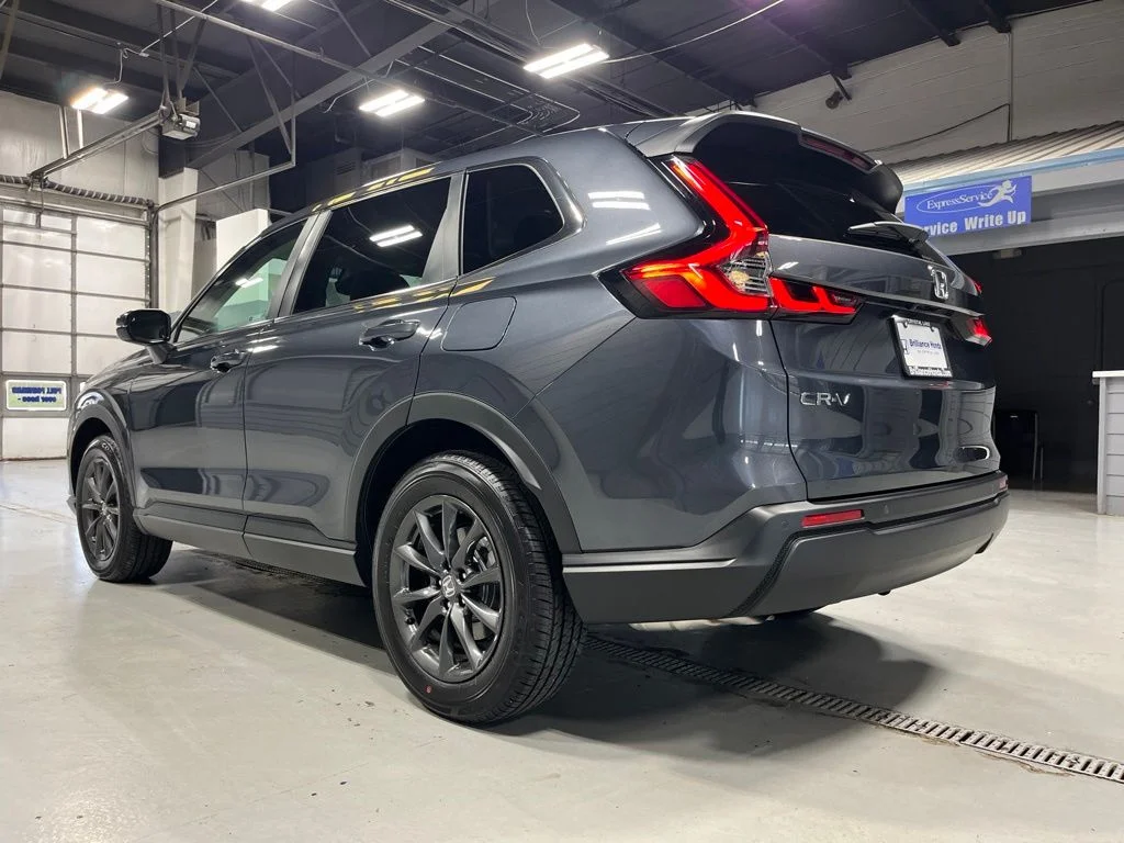 Used 2026 Meteorite Gray Metallic Honda EX-L image 5
