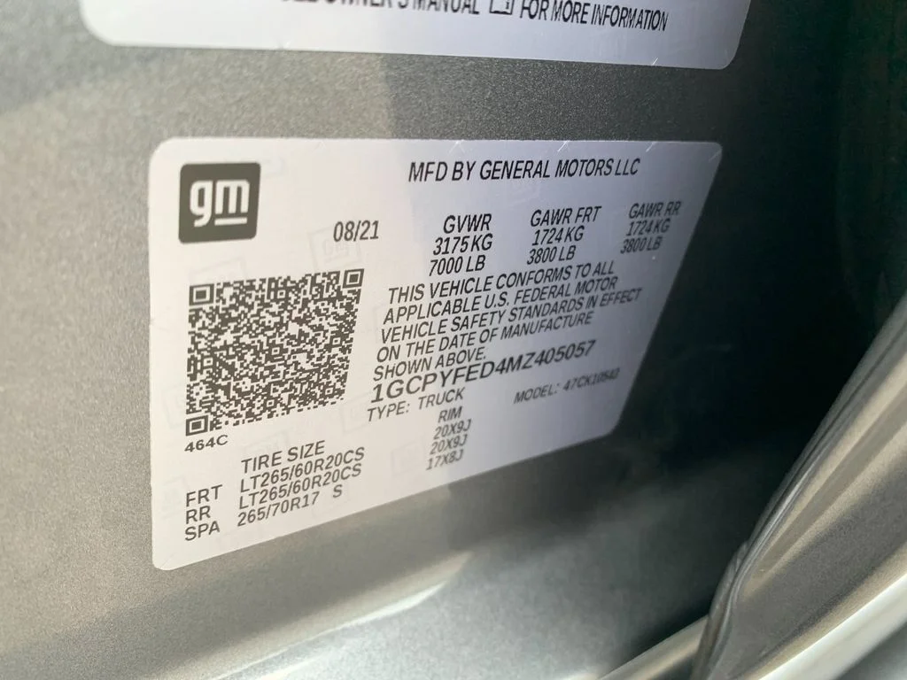 Used 2021 Gray Chevrolet LT Trail Boss image 34