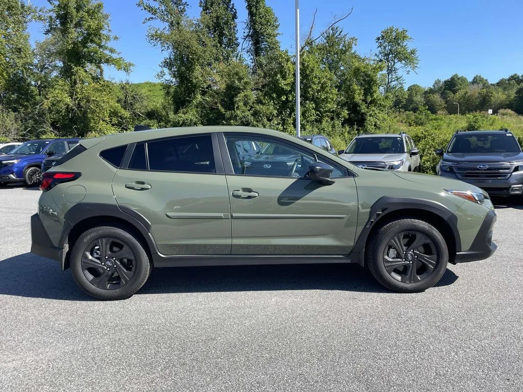 Used 2026 Alpine Green Subaru Base image 28