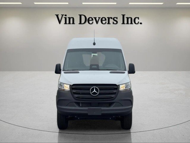 New 2026  Mercedes-Benz  image 2