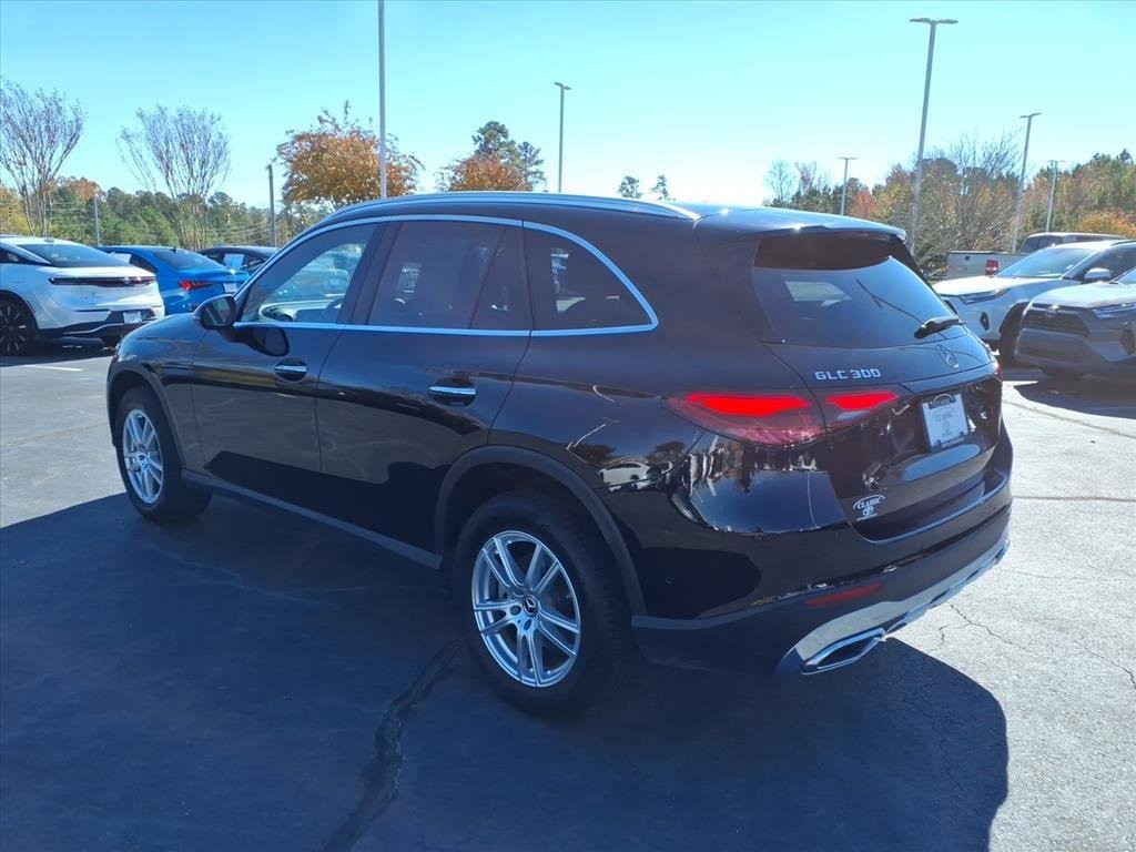 Used 2023 Black Mercedes-Benz GLC 300 image 3