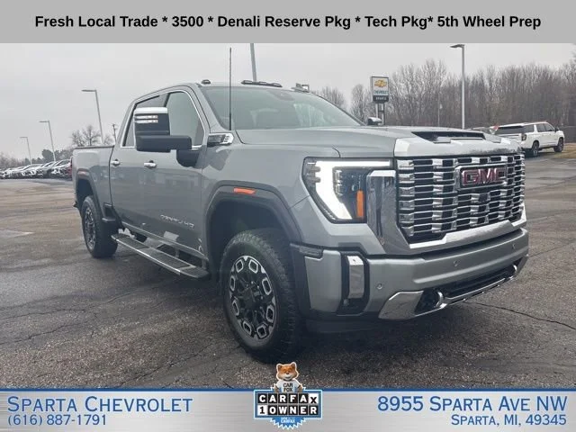 2025 GMC Sierra 4WD Crew Cab Standard Box Denali's photo