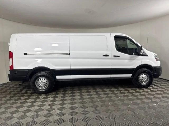 Used 2023 Oxford White Ford Base image 2