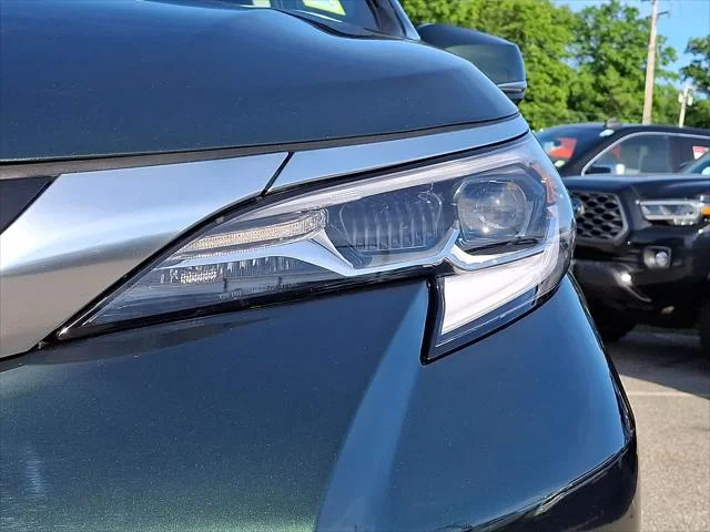 Certified Used 2023 CYPRESS Toyota  image 12