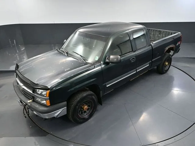 Used 2003 Green Chevrolet LS image 47