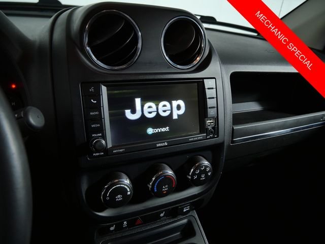 Used 2013 Gray Jeep Latitude image 16