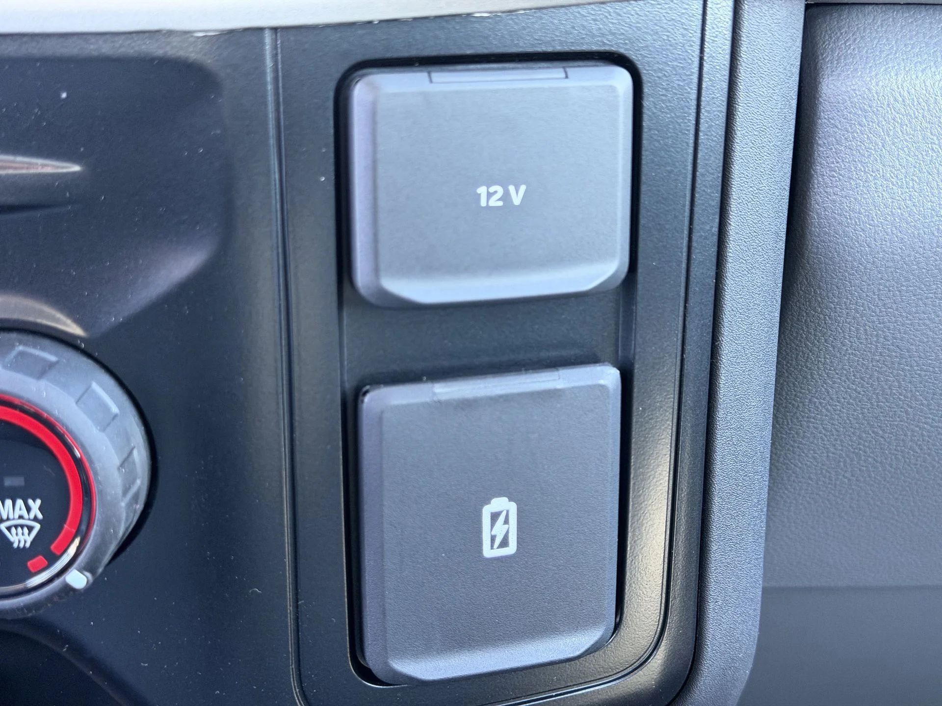 New 2026 Oxford White Ford F-250® XL image 7