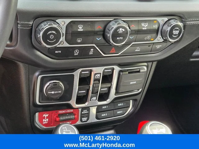 Used 2024 Anvil Clear Coat Jeep Rubicon image 28