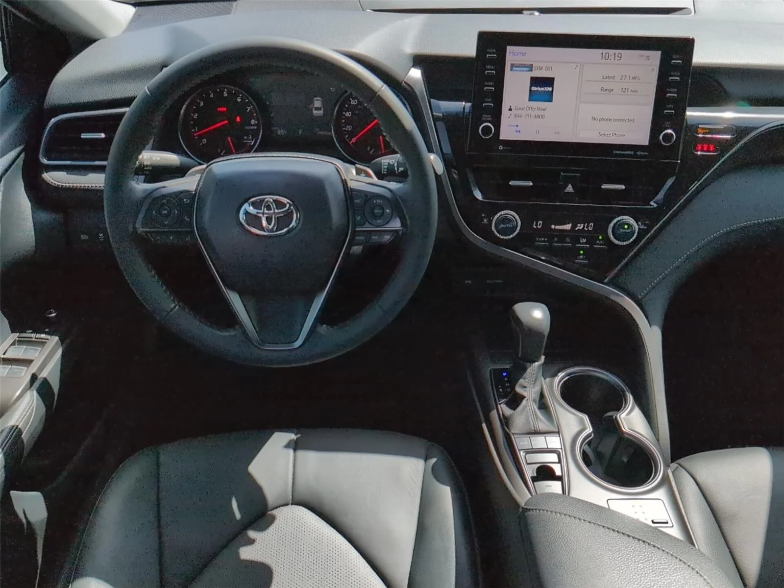 Used 2023 Wind Chill Pearl Toyota XSE image 34