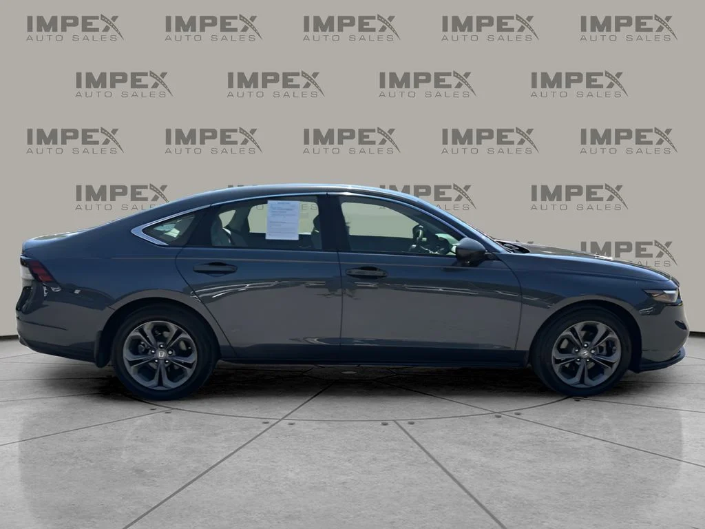 Used 2024 Gray Honda EX image 6