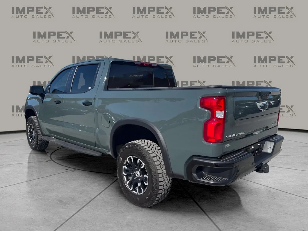 Used 2026 Gray Chevrolet ZR2 image 4